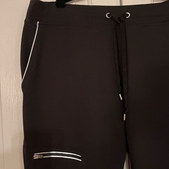 Performance Sport scrubs by HH360 XL top, L bottom - Picture 7 of 16